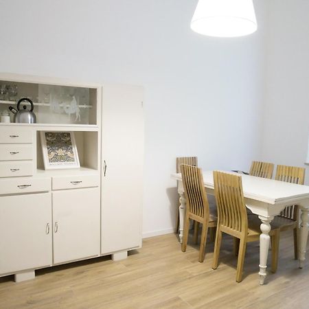 Apartamento Anita Bnb Rímini Exterior foto